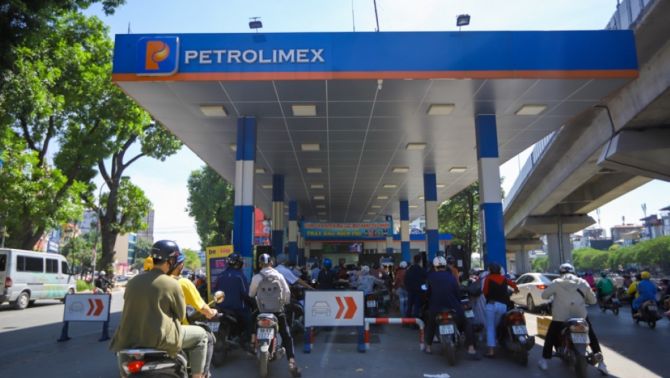 Giá xăng dầu hôm nay 14/6: Tăng kỷ lục tính từ đầu năm đến nay, thị trường đang 'sôi sùng sục' 