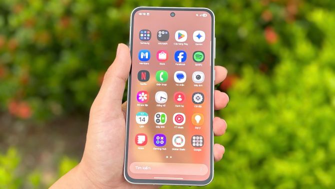 Khám phá Gemini Live trên Galaxy A56 5G: AI awesome và hữu ích, giúp cuộc sống thăng hạng A