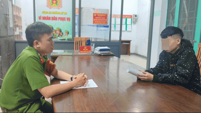 Chủ tài khoản TikTok ‘Lê Dưỡng’ phát trực tiếp thách thức công an bị phạt 16 triệu đồng