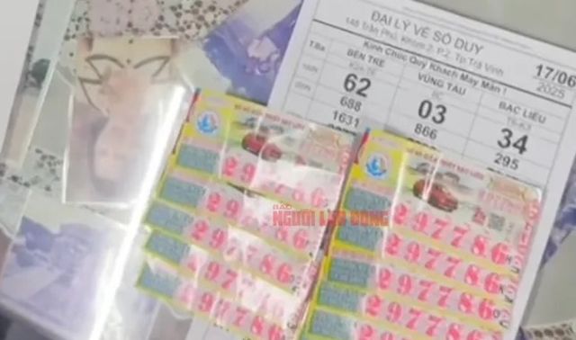 Hé lộ dãy số may mắn giúp người phụ nữ bán cơm ở Long An trúng 11 tờ vé số độc đắc, đổi đời sau 1 đêm