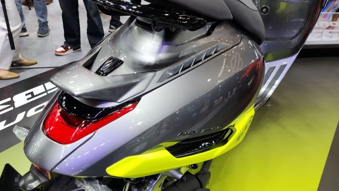 Quên Honda SH đi, ‘vua xe ga’ mới ‘Made in Thailand’ chính thức ra mắt, đè bẹp Air Blade, giá cực rẻ