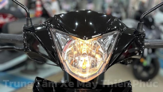 ‘Vua xe số’ mới chính thức về đại lý Việt giá 17,5 triệu đồng: Hạ đo ván Honda Wave Alpha và Future