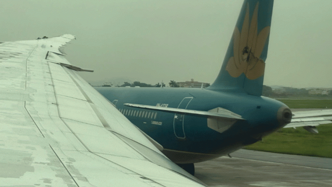 Clip và thông tin vụ va chạm giữa 2 máy bay của Vietnam Airlines, hé lộ nguyên nhân gây ra sự cố