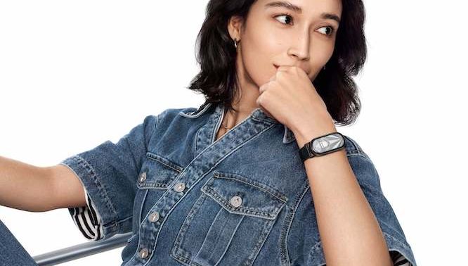 Xiaomi Smart Band 10 chính thức ra mắt: Màn hình lớn, kết nối thông minh, xứng đáng danh hiệu 'vòng đeo tay quốc dân'