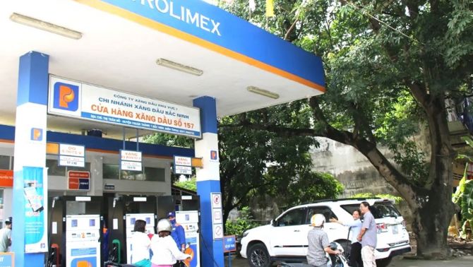 Giá xăng dầu hôm nay 29/6: Giảm sốc tới 12%, ghi nhận thấp nhất tính từ đầu năm 2023 đến nay