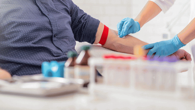 Chỉ cần 1 giọt máu có thể biết chính xác tốc độ lão hóa của cơ thể và dự đoán tuổi thọ một người