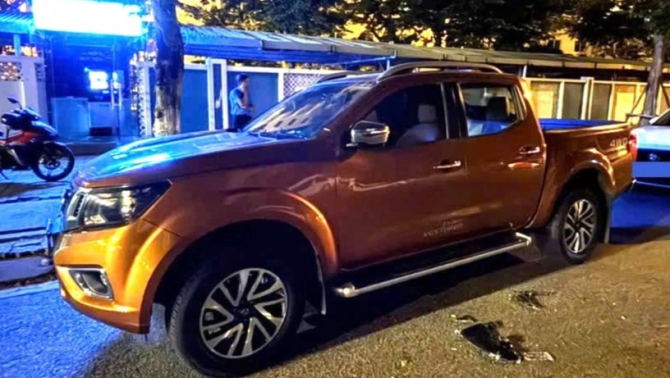 Lời khai không thể chấp nhận của đối tượng đập vỡ kính ô tô để trộm túi xách, lấy 15 triệu đi chơi game