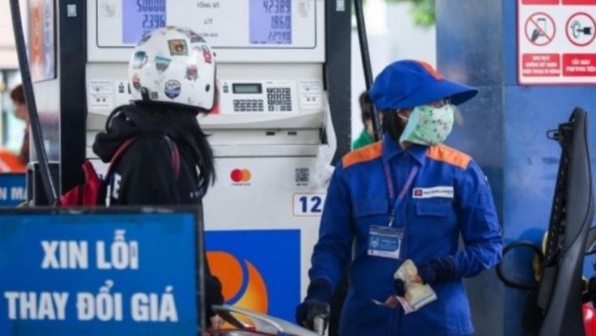 Giá xăng dầu hôm nay 6/7: Giảm liên tục và sẽ duy trì tình trạng này sang tuần sau