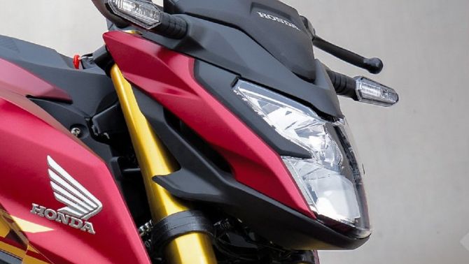 Honda chính thức ra mắt ‘vua côn tay’ 185cc mới giá 64 triệu đồng: Khắc chế cứng Yamaha Exciter 155