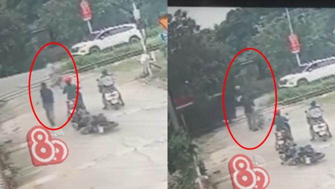 Clip người đàn ông cứu cậu bé mắc kẹt trên đường ray, thót tim cảnh giành giật trên tay tử thần