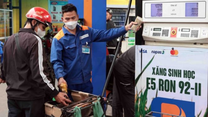 Giá xăng dầu hôm nay 20/7: Suy giảm liên tục giúp người tiêu dùng trong nước được hưởng lợi!