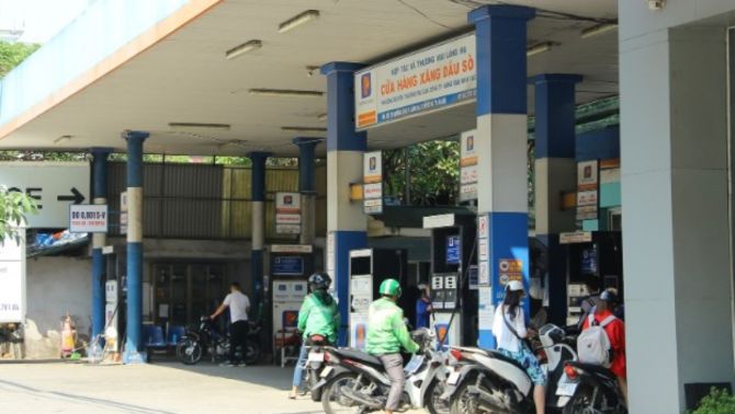 Giá xăng dầu hôm nay 30/7: Xăng dầu trong nước sẽ thay đổi từ chiều mai, xuống dưới 19.000 đồng/lít