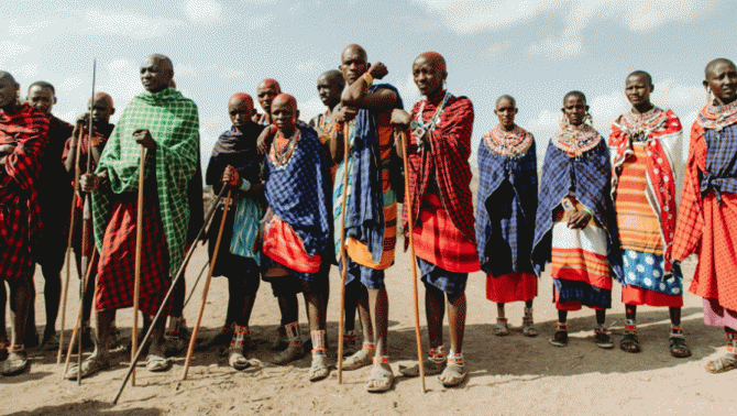 Kinh ngạc bộ tộc nam giới được lấy tận 14 vợ: Nhà trai phải mang gia súc qua làm của hồi môn