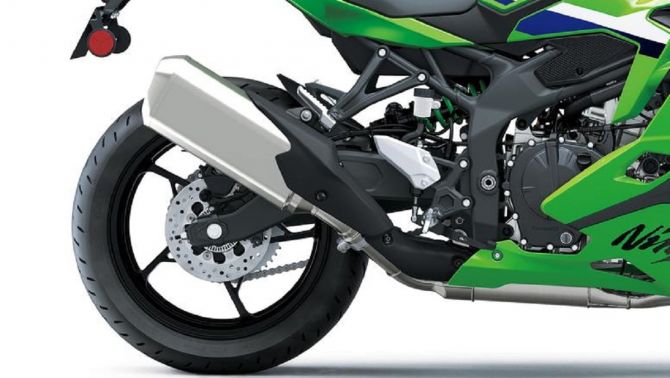 ‘Vua côn tay’ mới của Nhật chính thức ra mắt: Trang bị át vía Honda Winner X và Exciter, giá dễ mua