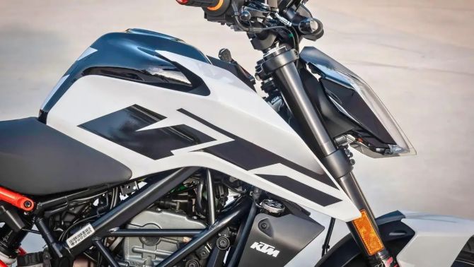 ‘Vua côn tay’ 160cc của Áo giá 48 triệu đồng ra mắt vào tháng 8 này: Gây sóng gió cho Honda Winner X