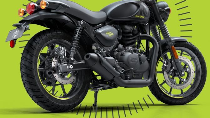 ‘Vua côn tay’ mới chính thức ra mắt giá 45,5 triệu đồng: Hạ đo ván Honda Winner X và Yamaha Exciter