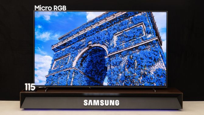 Samsung ra mắt TV Micro RGB được AI hỗ trợ phân giải màn hình đầu tiên trên thế giới, giá ngang Mazda CX-5