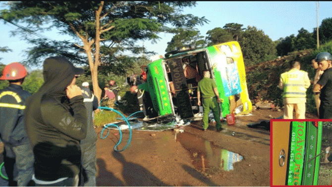 Hiện trường lật xe khách chở 46 người ở Đắk Lắk, lãnh đạo xã thông tin nóng về vụ việc