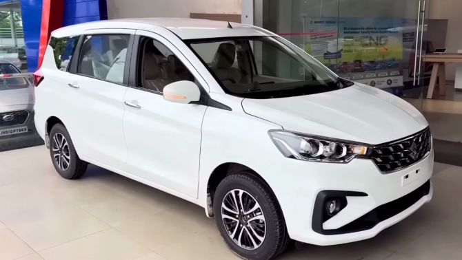 Suzuki mở bán mẫu MPV 7 chỗ đẹp long lanh giá chỉ 309 triệu đồng: Rẻ hơn cả Kia Morning và Grand i10