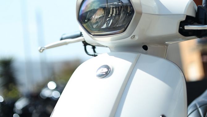 ‘Xe ga quốc dân’ mới chính thức ra mắt giá 25 triệu đồng: Lấn át Honda Vision và SH Mode vì quá chất