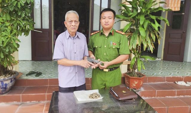 Chấn động Ninh Bình: Người đàn ông phát hiện thứ đáng sợ dưới gốc chuối khiến cả làng xôn xao