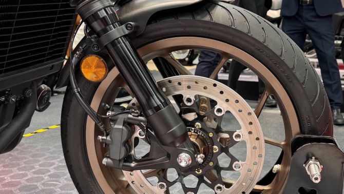 Honda ra mắt ‘huyền thoại côn tay’ mới xịn hơn Winner X: Đẳng cấp vượt thời gian, có ABS, giá dễ mua
