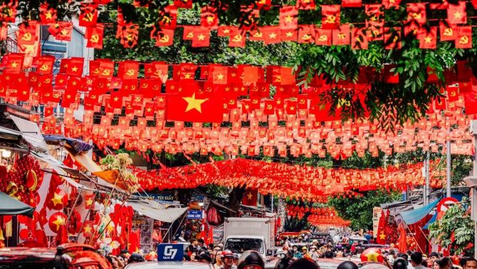 Trẻ em có được nhận quà 100.000 đồng dịp 2/9? Chưa có VNeID mức 2 có được nhận tiền không?