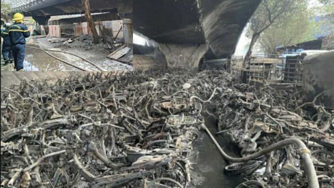 Hà Nội: Thông tin nóng vụ 500 xe máy bị thiêu rụi trong chốc lát, hiện trường đám cháy gây xót xa