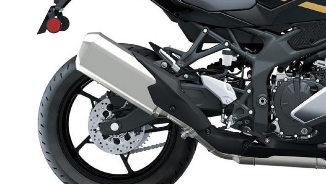 ‘Vua côn tay’ mới của Nhật chính thức mở bán: Thiết kế xịn hơn cả Honda Winner X và Exciter, giá mềm