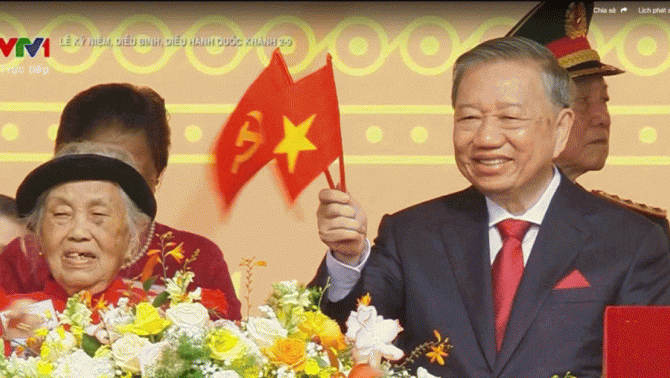 Những thông tin ít ai biết về cụ bà ngồi trang trọng bên cạnh Tổng Bí thư Tô Lâm trong đại lễ A80