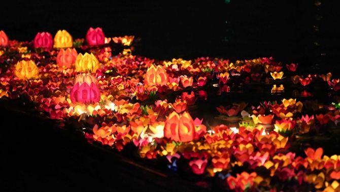 4 con giáp nhận tin vui tài lộc đúng ngày Rằm tháng 7 Âm lịch, sự nghiệp hanh thông, tiền như nước