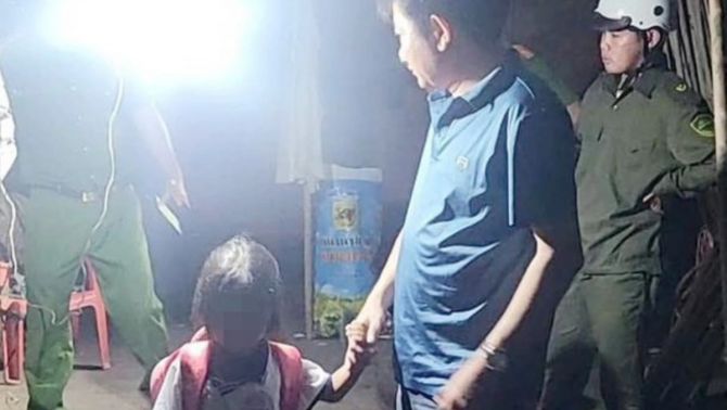 Tây Ninh: Bé gái bị người đàn ông lạ mặt dẫn vào vườn mãng cầu ngủ qua đêm, bất ngờ trước lời khai