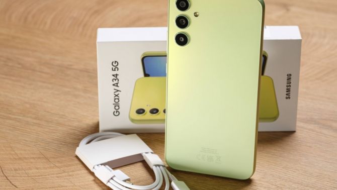 Vua màn lớn một thời Galaxy A35 5G giảm thủng đáy, trang bị xuất sắc ngang tầm iPhone 16 Plus