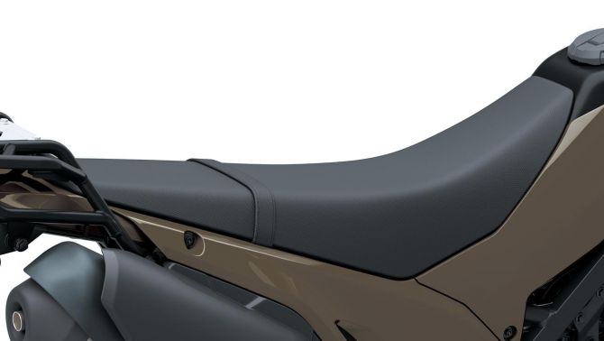 ‘Vua côn tay’ mới ‘Made in Japan’ chính thức ra mắt: Hạ đo ván Honda Winner R và Exciter, giá dễ mua