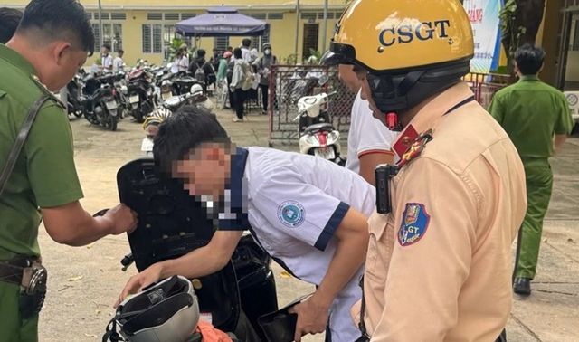 Phát hiện 1 học sinh ở Thủ Đức dương tính với cần sa, lời khai với công an khiến nhiều người ngao ngán