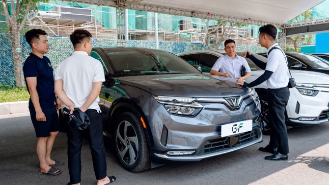 Tháng 9 là thời điểm vàng để sở hữu VF 8 ‘lướt’ chuẩn GF với loạt ưu đãi đáng giá