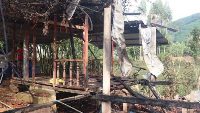 Gia Lai: Hiện trường ám ảnh vụ cụ bà 79 tuổi bị thiêu cháy tại nhà riêng