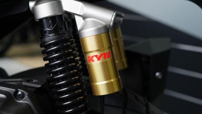 Tin xe trưa 26/9: Ra mắt ‘Honda SH phiên bản đi phượt’ mới ăn đứt Vario và Air Blade, giá cạnh tranh