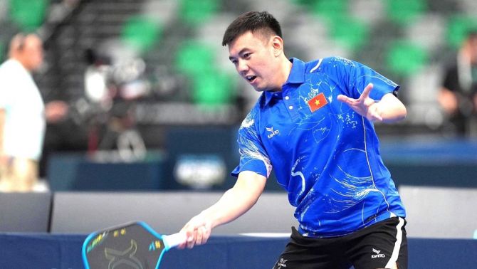 Lý Hoàng Nam đánh bại đồng hương, chính thức lọt top 3 pickleball châu Á