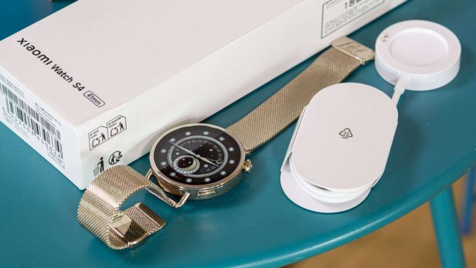 Mở hộp Xiaomi Watch S4 41mm: Smartwatch nhỏ gọn, tinh tế và sang trọng cho cổ tay nhỏ