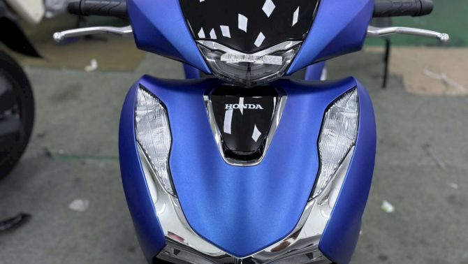 Honda SH 150i phiên bản 2025 chính thức về đại lý Việt: Thiết kế đẹp long lanh, có ABS, giá hấp dẫn