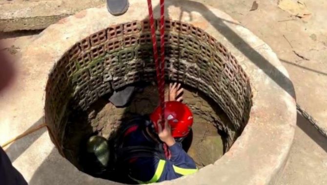 Hiện trường vụ 2 cha con tử vong dưới giếng sâu 10m ở Lâm Đồng, nghi liên quan đến ngạt khí