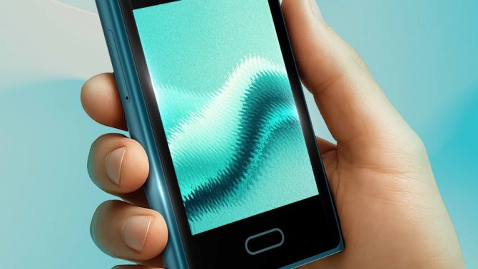 Nhà sản xuất điện thoại Nokia ra mắt siêu phẩm cục gạch giống hệt huyền thoại Nokia Lumia 1020