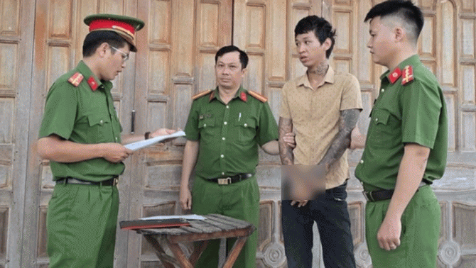 Gia Lai: Hé lộ nguyên nhân gây phẫn nộ vụ nam thanh niên cầm dao đi khắp thôn la hét, đòi chém người