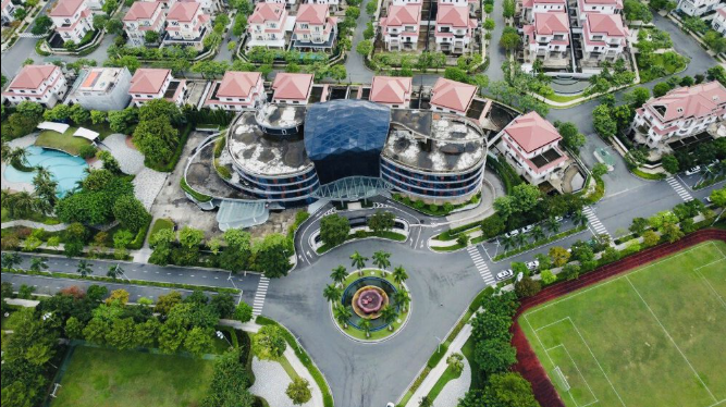 Chiêm ngưỡng tận mắt khu nhà ở TP.HCM lập đỉnh hơn 1 tỷ đồng/m2: Có căn giá lên đến 900 tỷ đồng