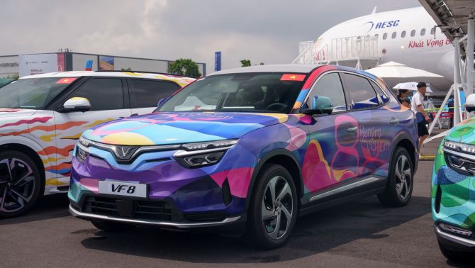 Nữ doanh nhân trẻ tiết lộ lý do sở hữu cùng lúc 2 chiếc VF 8 Plus