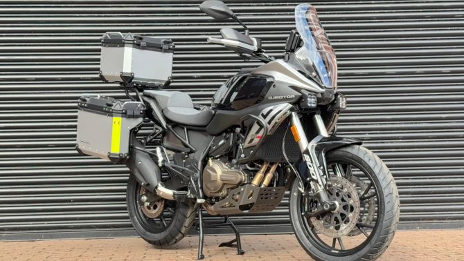 QJMotor SRT600S - tân binh Trung Quốc thách thức Honda NX500, giá chỉ 140 triệu đồng