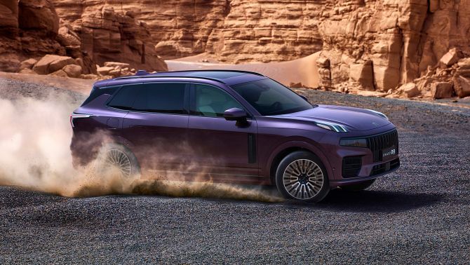 SUV hạng sang giá hơn 520 triệu đồng, ‘anh em’ với Volvo XC90: Đối thủ mới của Mercedes-Benz GLE