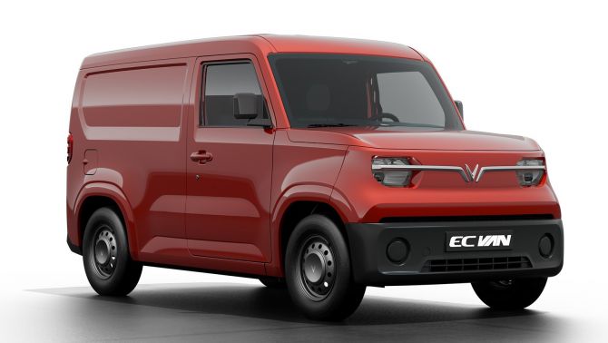 Không còn là tin đồn: Xe tải điện VinFast Ec Van chính thức lộ diện