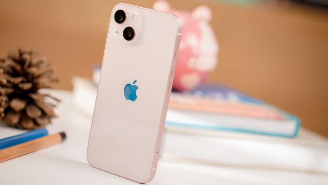 Đây là vua iPhone giá rẻ mới của Apple, chỉ có 1 bản 128GB, siêu đa năng dùng cơ bản ngang iPhone 17